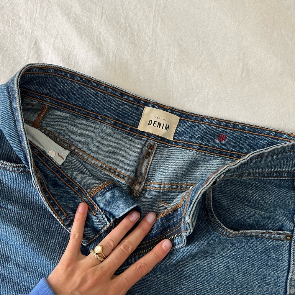Sezane Le Crop Pant in Denim and Sezane TOTE